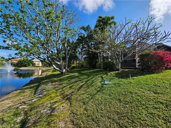 $3,500 | 8343 Laurel Lakes Boulevard, Naples, FL 34119