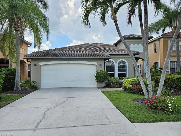$3,500 | 8343 Laurel Lakes Boulevard, Naples, FL 34119