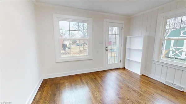 $249,900 | 1625 North Main Street, Mount Airy, NC 27030