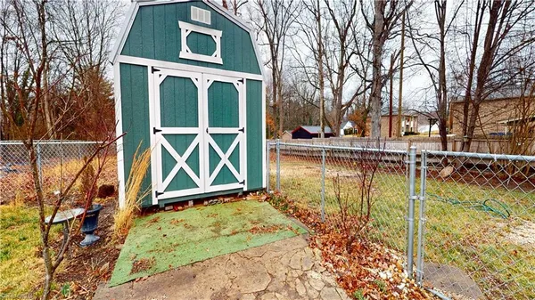 $249,900 | 1625 North Main Street, Mount Airy, NC 27030