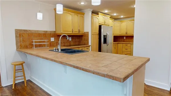 $249,900 | 1625 North Main Street, Mount Airy, NC 27030