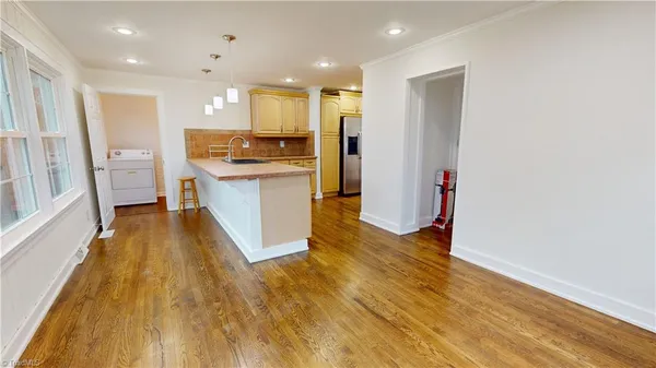 $249,900 | 1625 North Main Street, Mount Airy, NC 27030