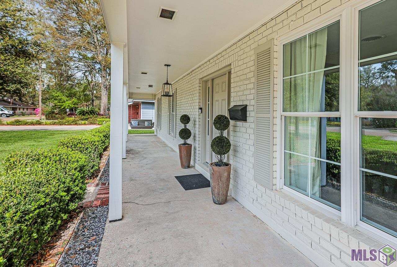 4279 Cypress Street Baton Rouge, LA 70808 - Photo 3 of 28 Gallery Image 3