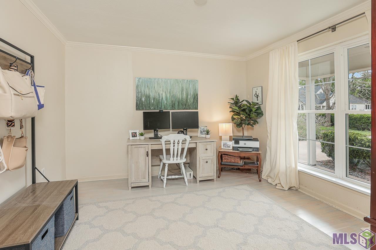 4279 Cypress Street Baton Rouge, LA 70808 - Photo 6 of 28 Gallery Image 6