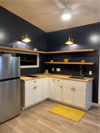 $1,395 | 4421 Bellvue Avenue, Unit C, Austin, TX 78756