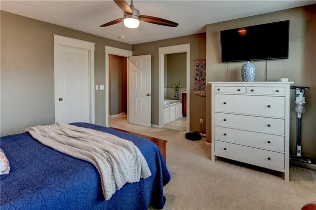 $378,000 | 3002 Howell Street, North Kansas City, MO 64116