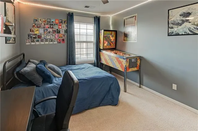 $378,000 | 3002 Howell Street, North Kansas City, MO 64116