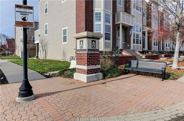 $378,000 | 3002 Howell Street, North Kansas City, MO 64116