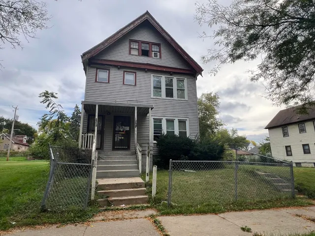 $87,800 | 3340 North 11th Street, Milwaukee, WI 53206
