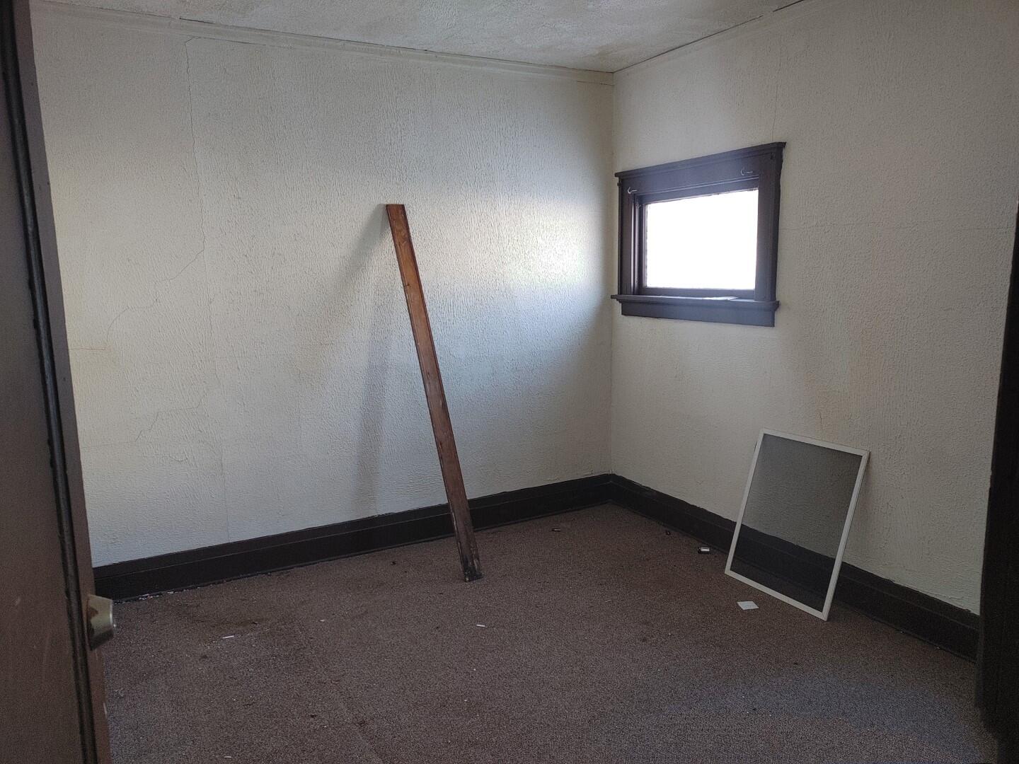 3340 North 11th Street Milwaukee, WI 53206 - Photo 9 of 35 TimePhoto_20260102_133940