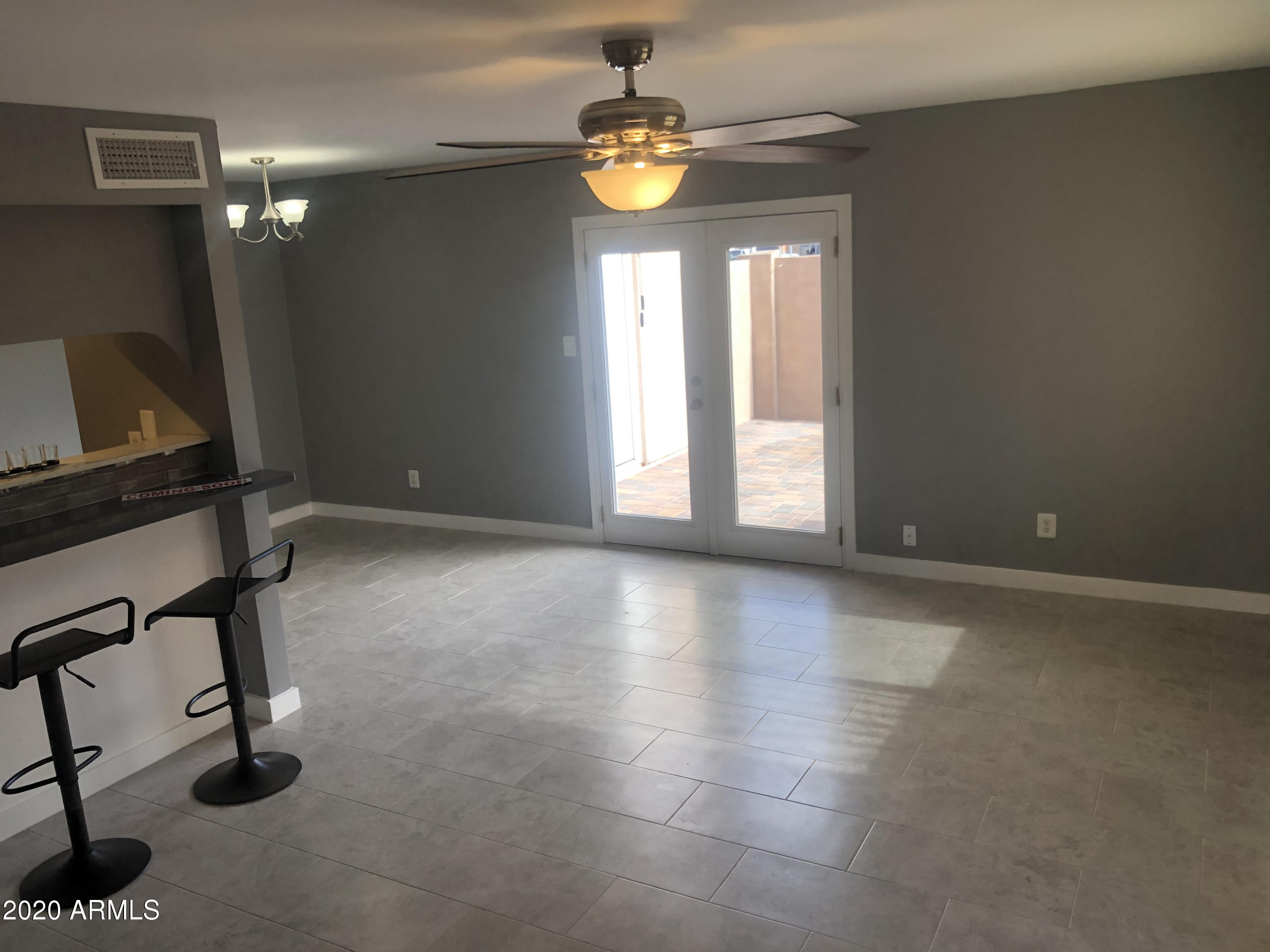 600 South Dobson Road, Unit 2 Mesa, AZ 85202 - Photo 5 of 24 7B608552-4C69-4914-9893-EDA0398DC899