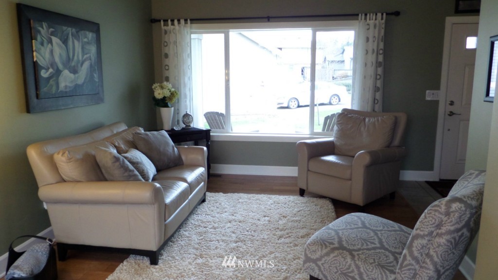 22114 14th Avenue West Bothell, WA 98021 - Photo 2 of 15