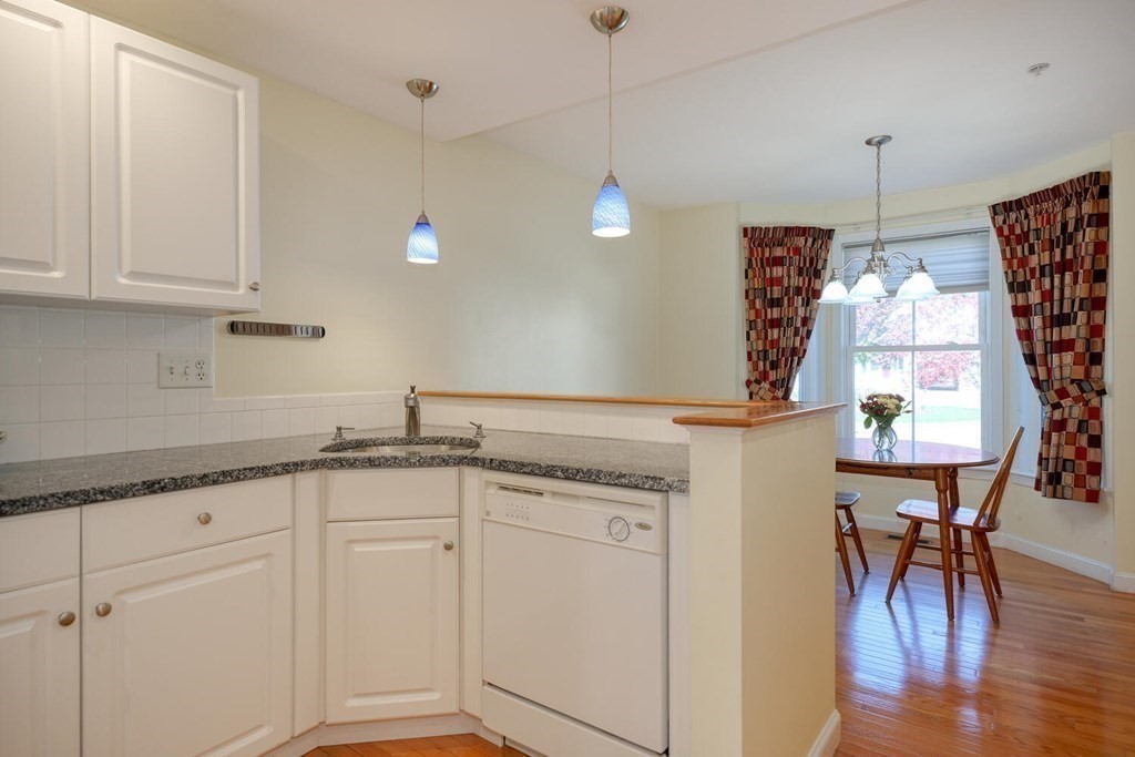 7 Strawberry Lane, Unit D Hudson, MA 01749 - Photo 11 of 37