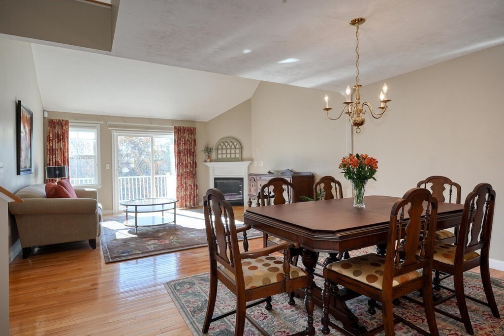 7 Strawberry Lane, Unit D Hudson, MA 01749 - Photo 5 of 37