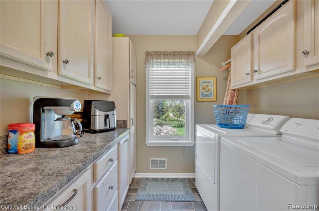 4347 Brown Road Metamora, MI 48455 - Photo 21 of 33 Gallery Image 21