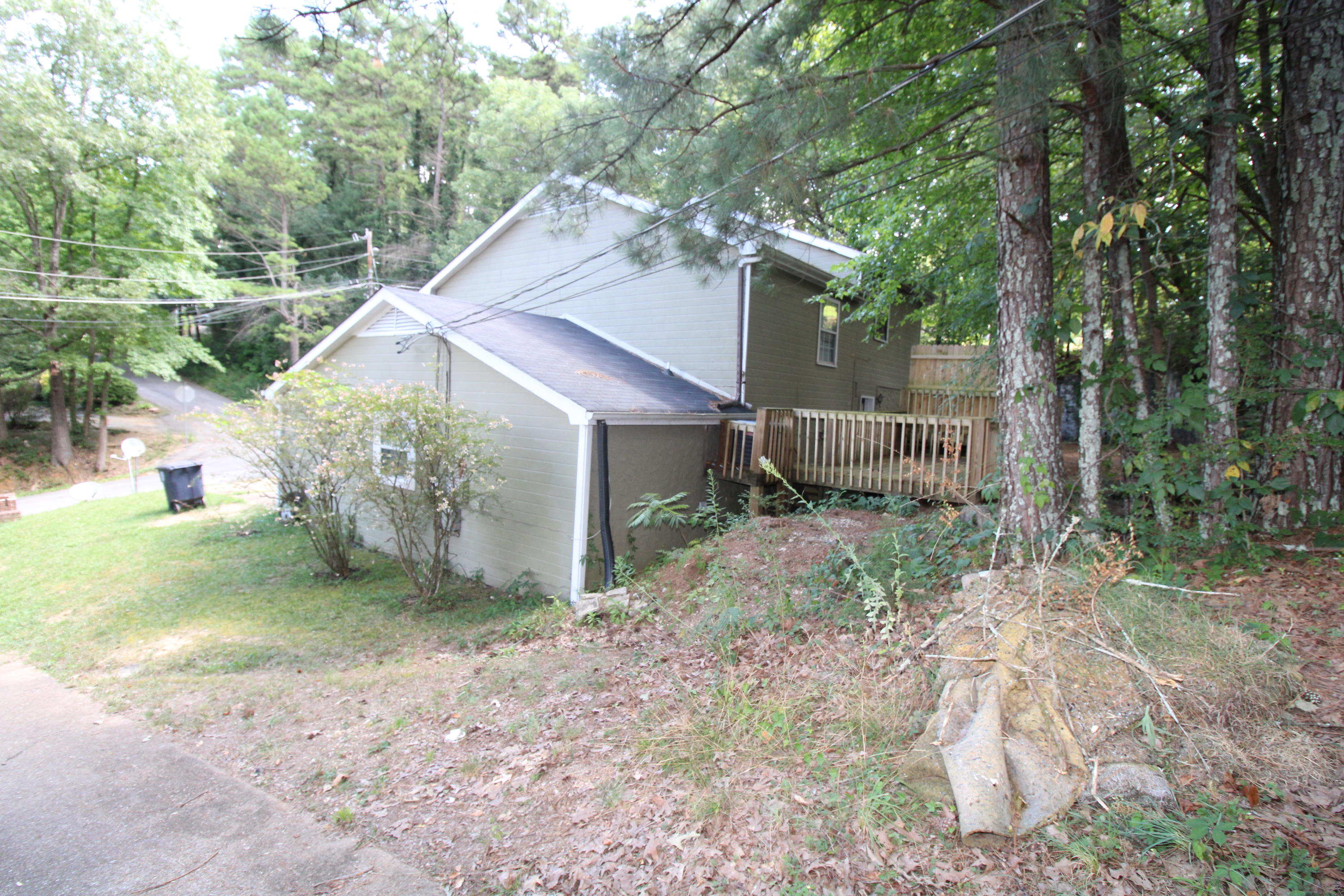7012 Moreview Road Chattanooga, TN 37412 - Photo 3 of 4 IMG_0490