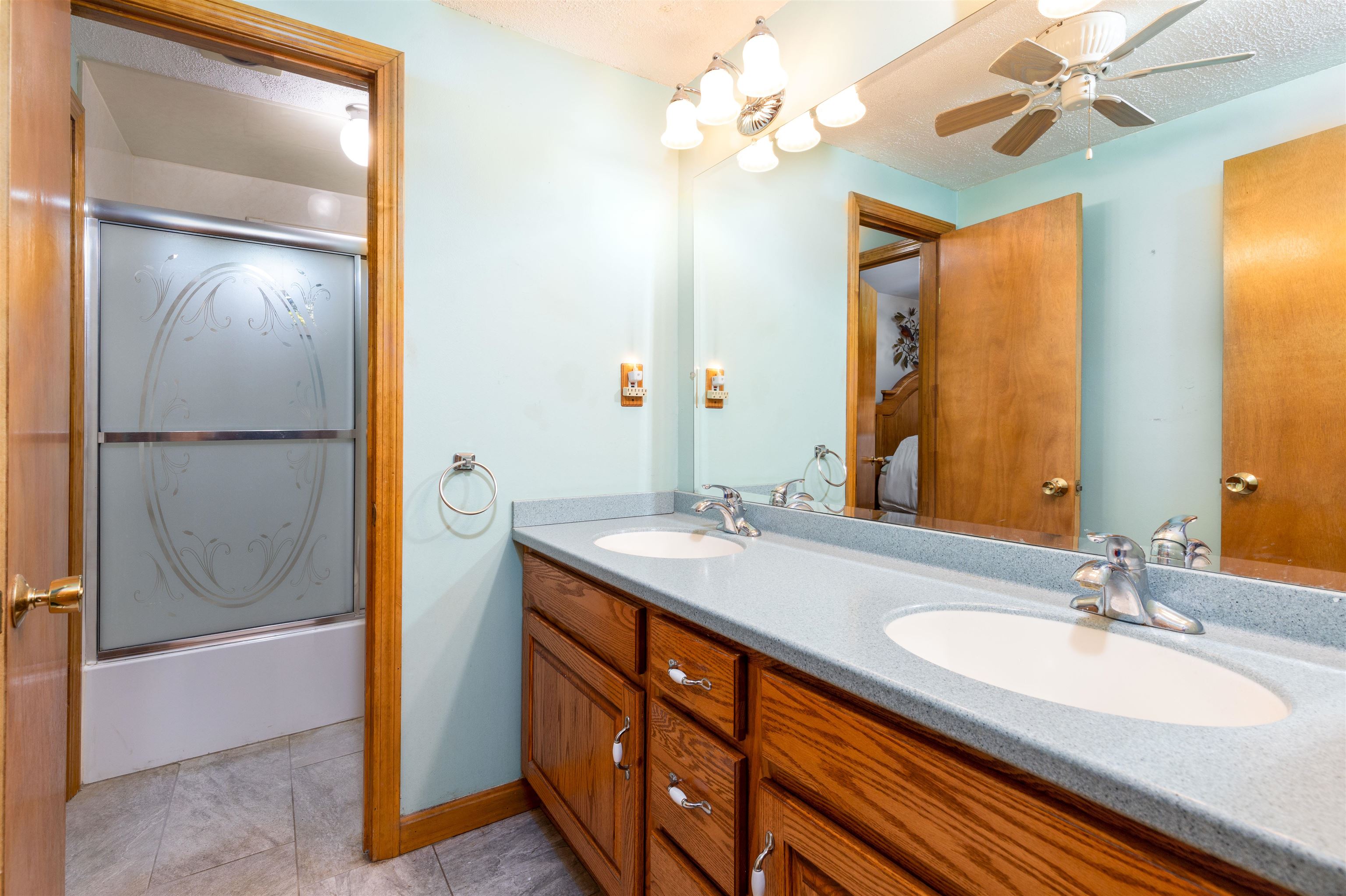 33 Phillipswood Road Sandown, NH 03873 - Photo 11 of 31