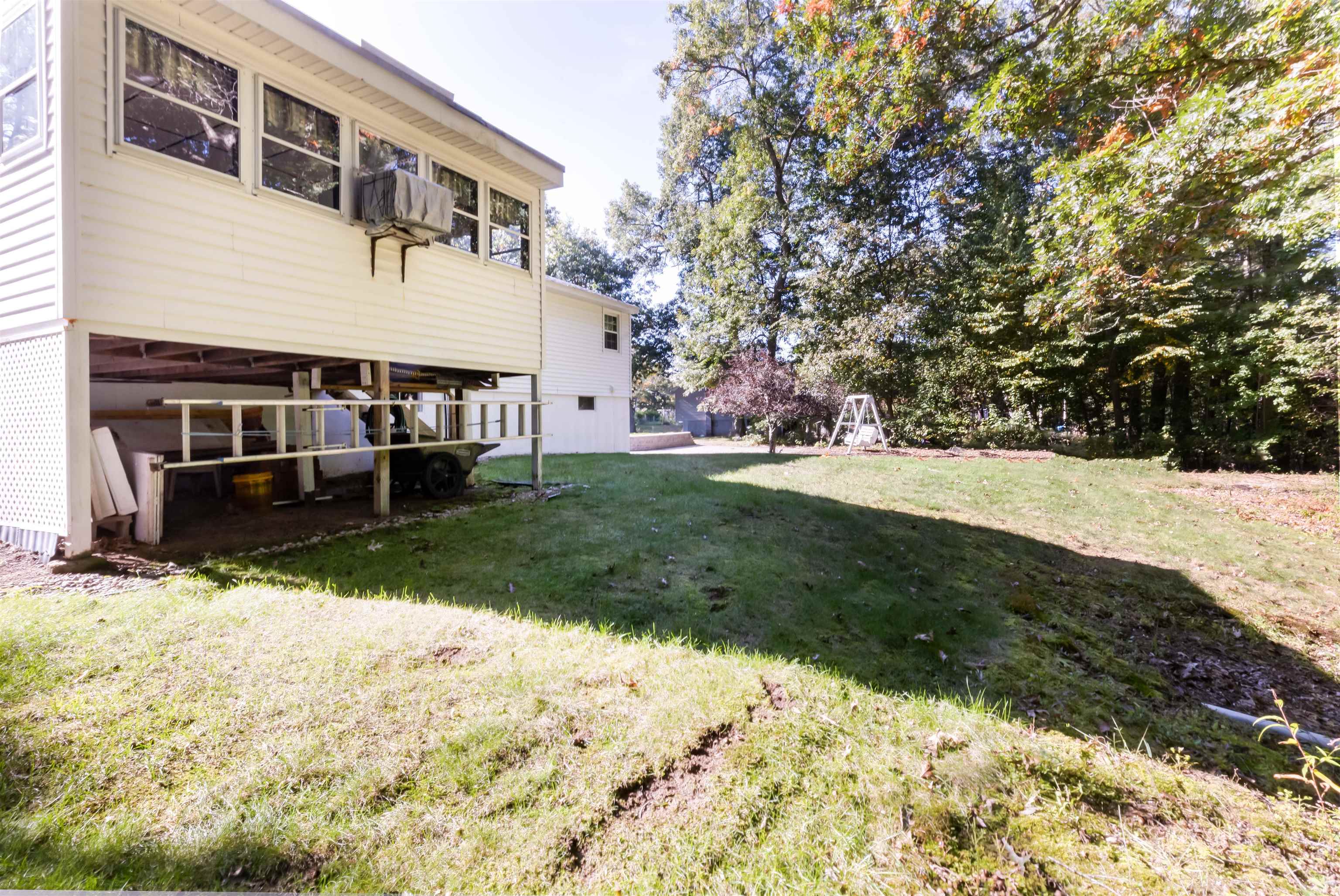 33 Phillipswood Road Sandown, NH 03873 - Photo 18 of 31