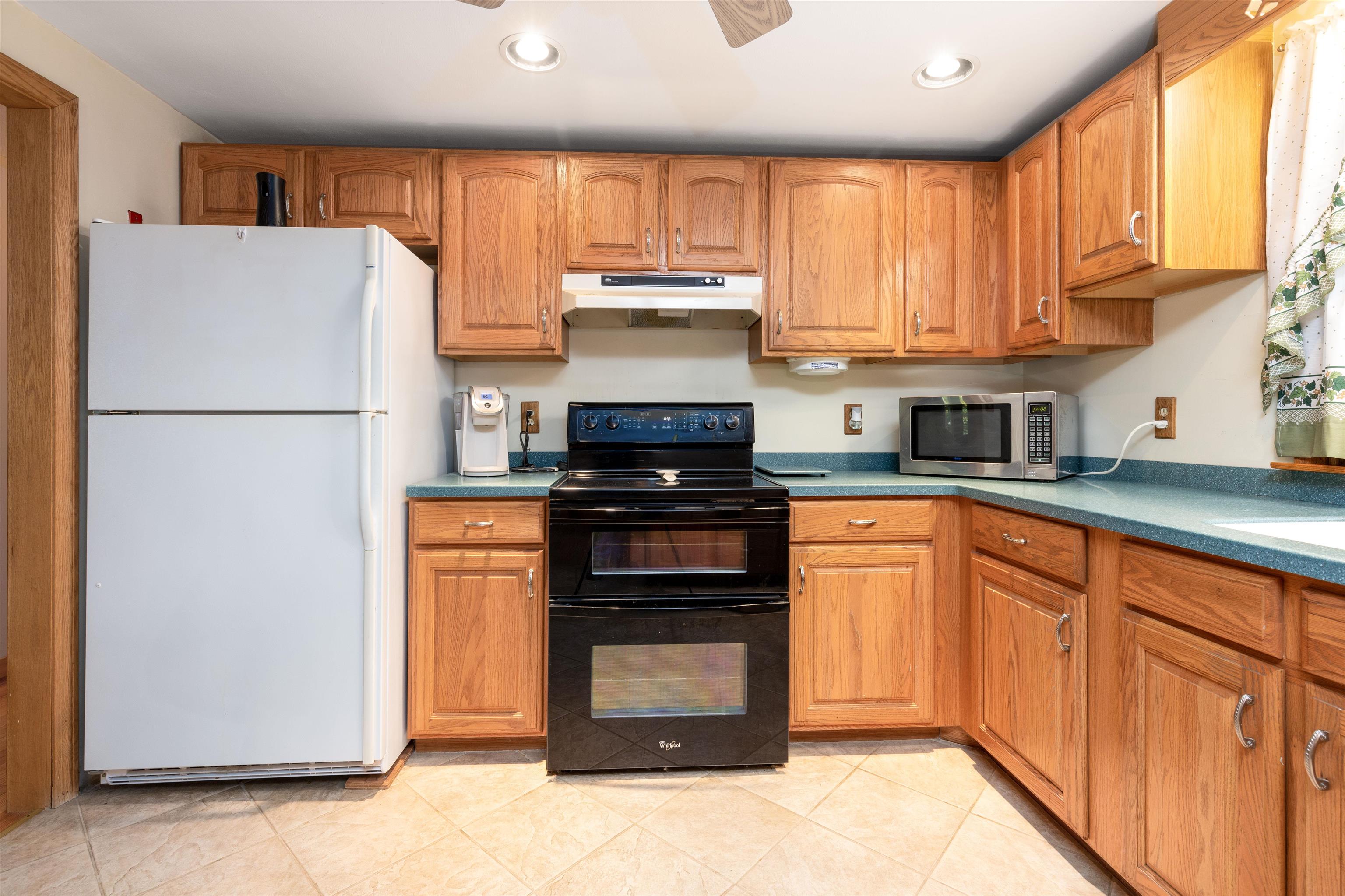 33 Phillipswood Road Sandown, NH 03873 - Photo 30 of 31