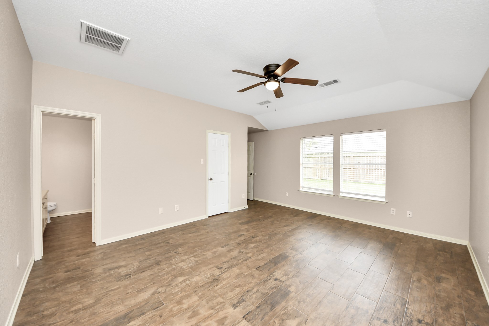 14610 Hazy Ridge Lane Cypress, TX 77429 - Photo 22 of 40 Primary Bedroom