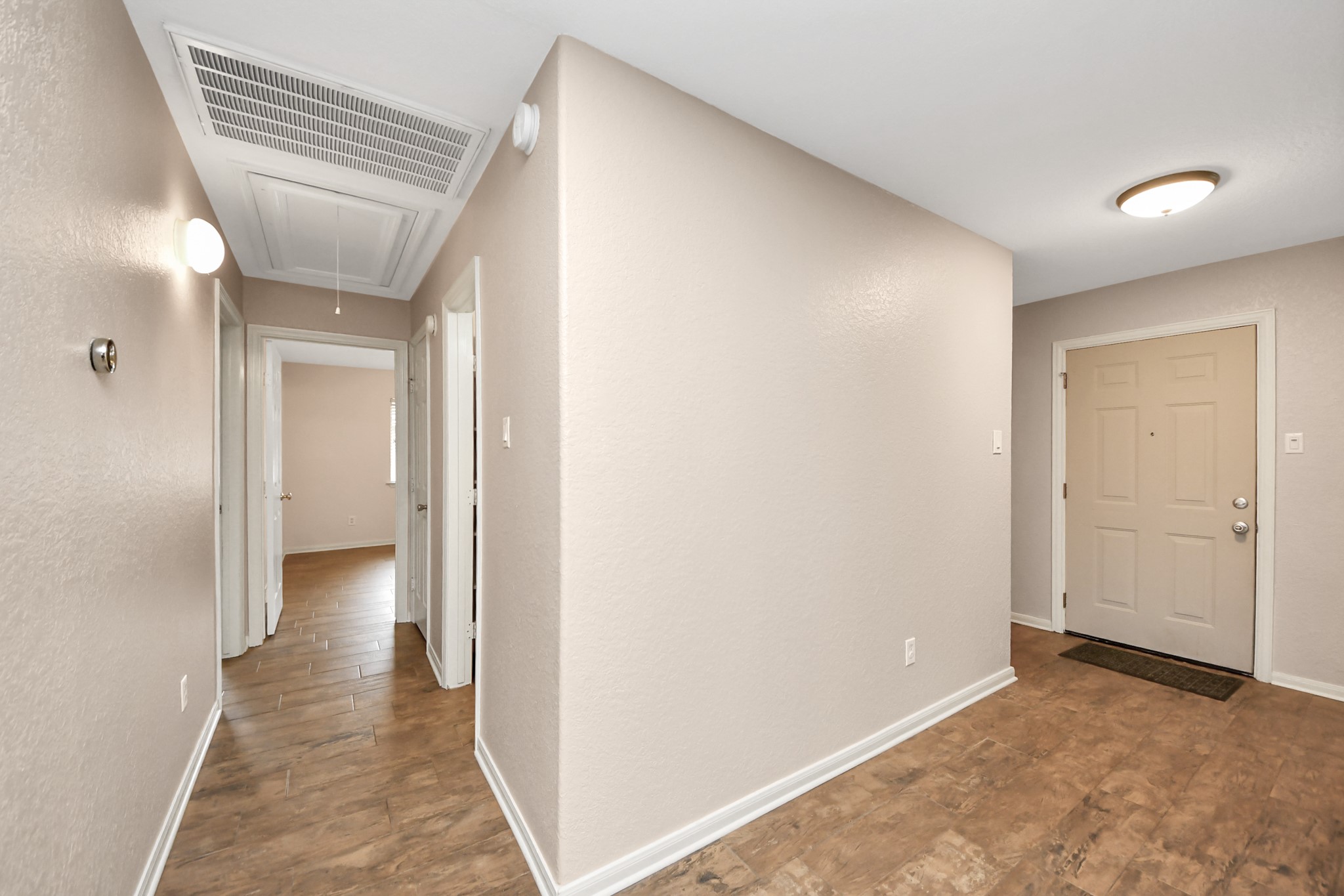 14610 Hazy Ridge Lane Cypress, TX 77429 - Photo 6 of 40 Hall/Entry