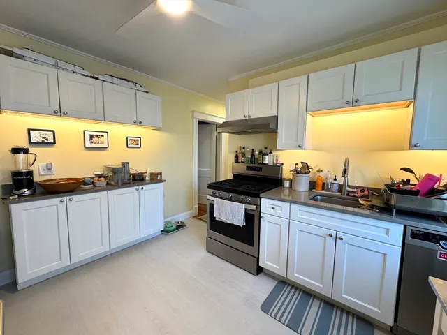 $3,000 | 66 Marshall Street, Unit 1, Medford, MA 02155