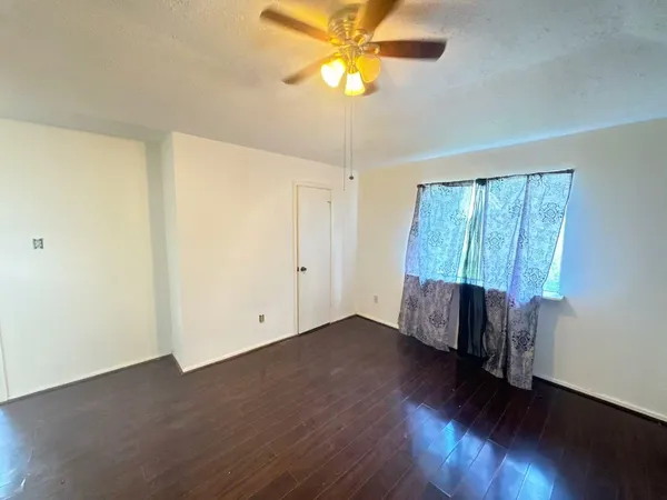 $225,000 | 19927 Sutton Falls Drive, Cypress, TX 77433