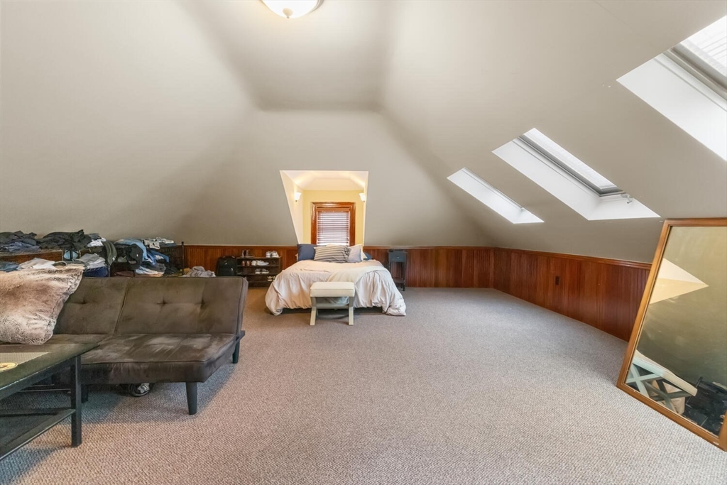 35 Richardson Street, Unit 2 Wakefield, MA 01880 - Photo 25 of 32 a living room with furniture