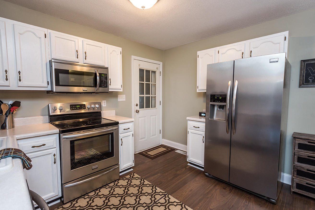 980 White Oak Road Northwest Cleveland, TN 37312 - Photo 6 of 19 IMG_2384