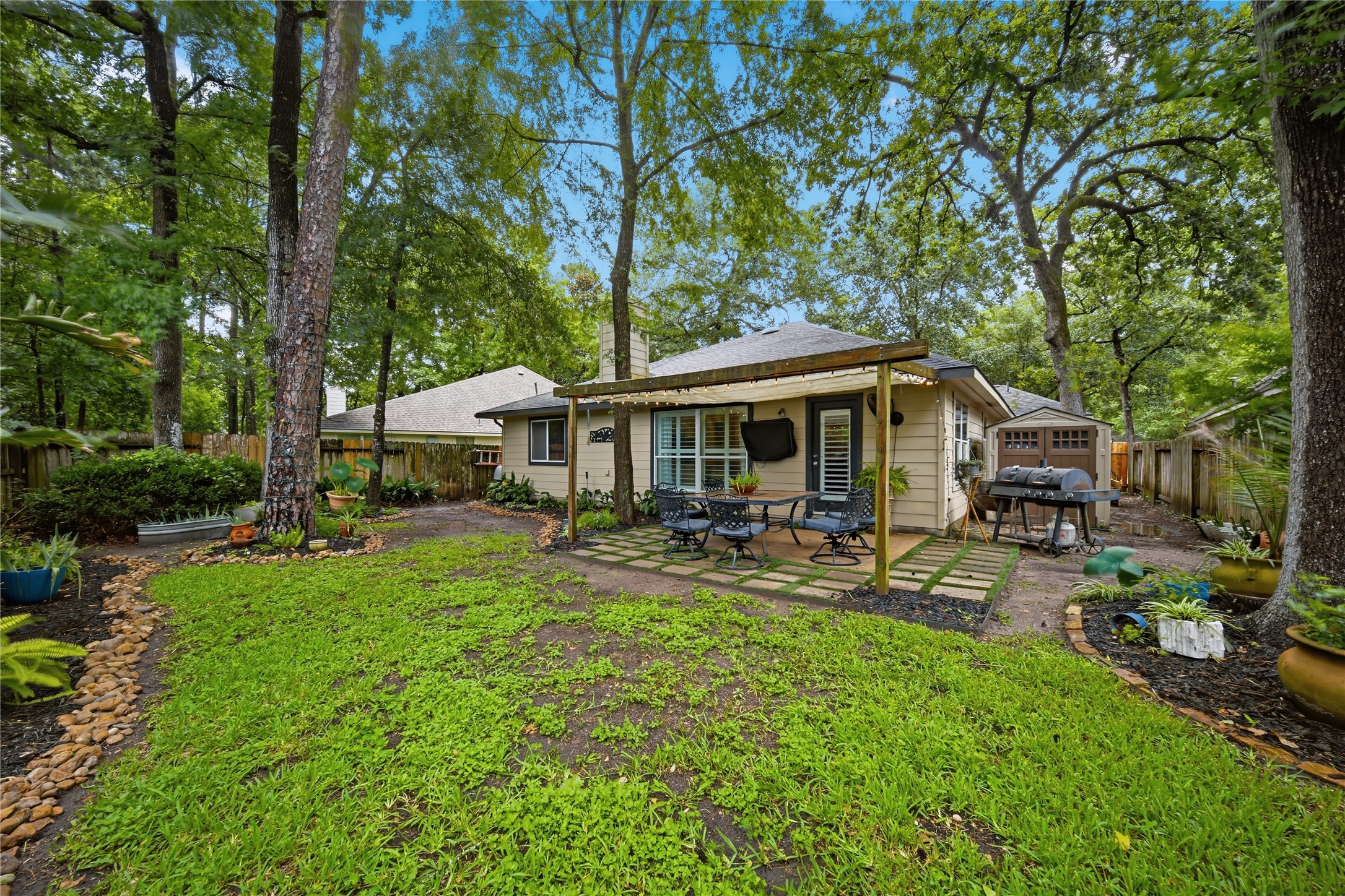 39 Steep Trail Place Conroe, TX 77385 - Photo 20 of 23 Original picture