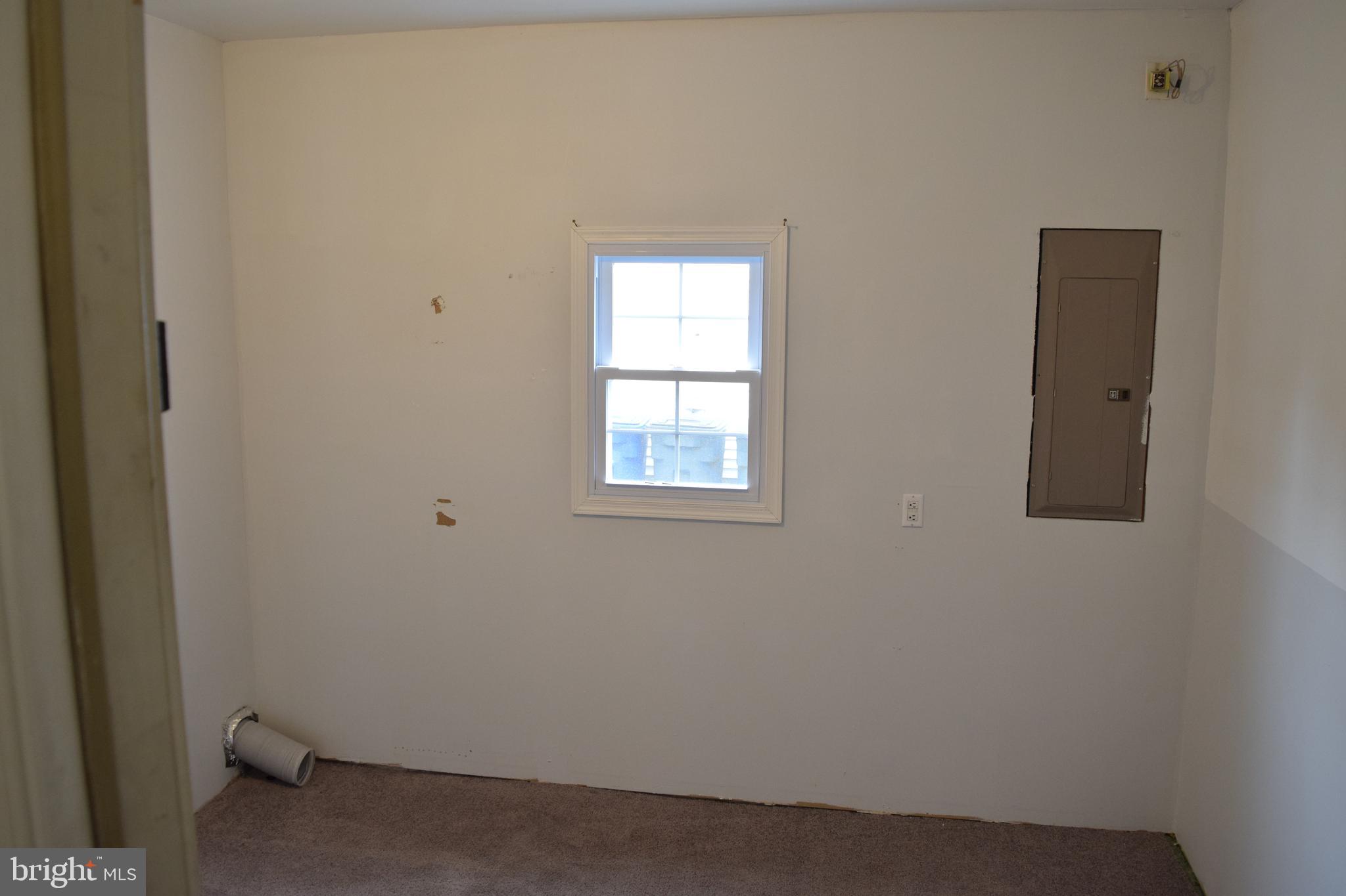3011 Roberts Road Aston, PA 19014 - Photo 8 of 17 a small space with a window