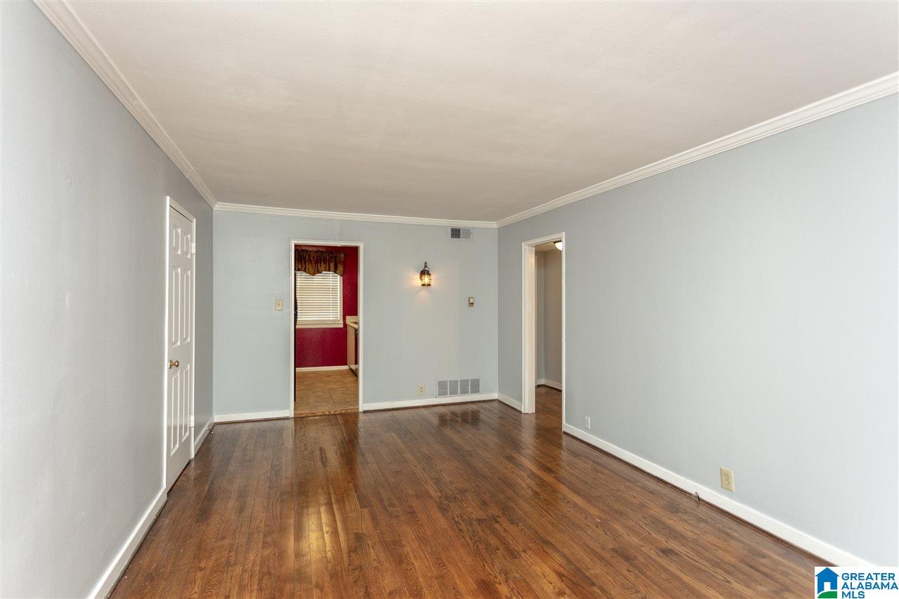 207 Fox Hall Road, Unit 207B Mountain Brook, AL 35213 - Photo 2 of 16