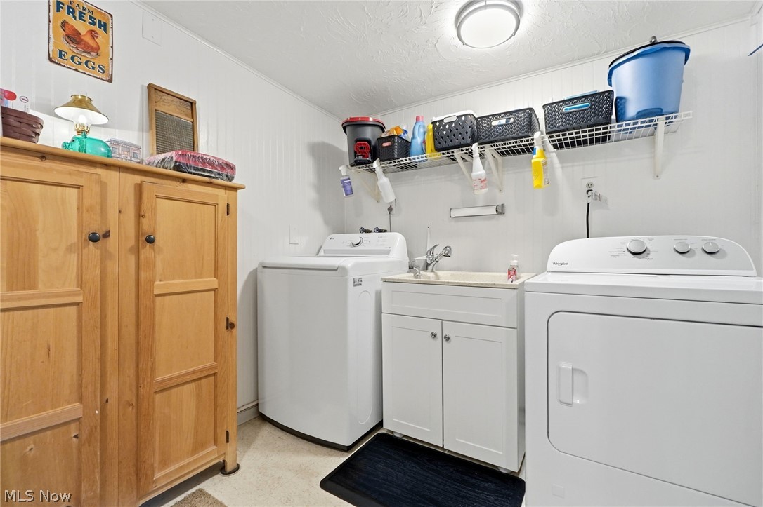 1105 Vermilion Road Vermilion, OH 44089 - Photo 25 of 50 1st floor laundry - near rear entry