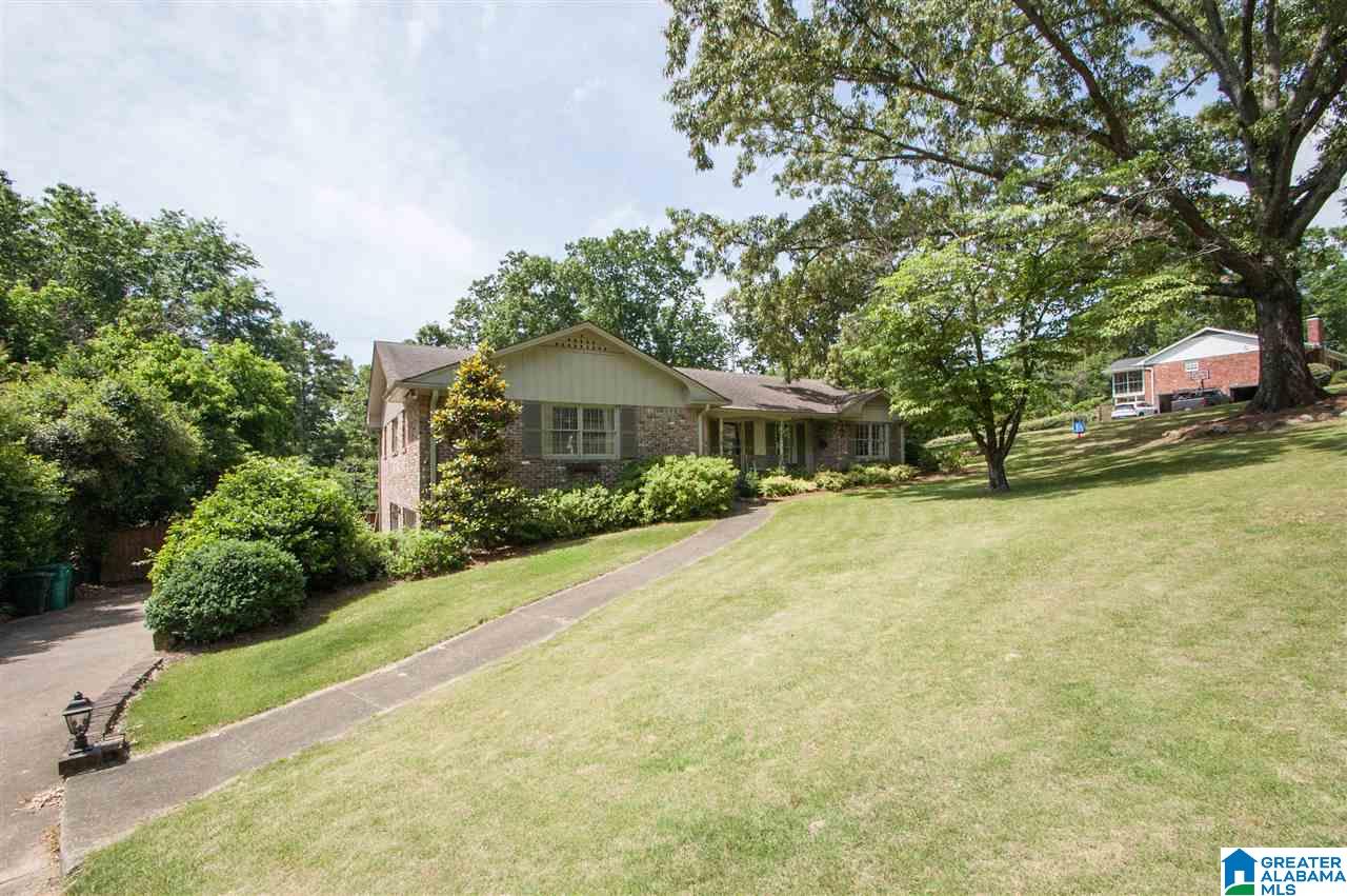 3761 Crestbrook Road Birmingham, AL 35223 - Photo 2 of 32