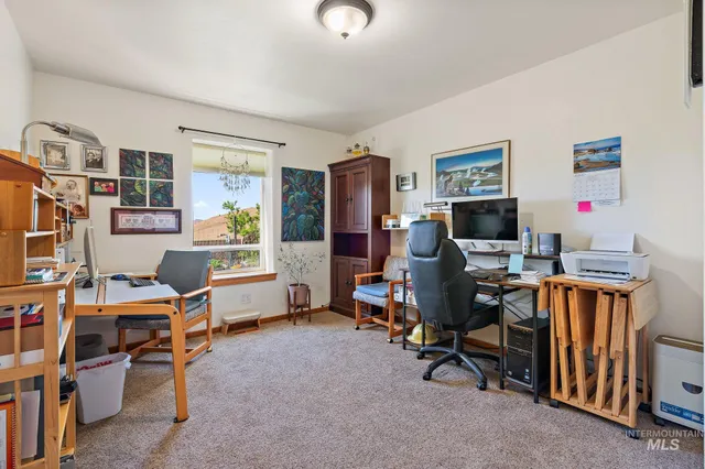 $975,000 | 22625 Baldwin Lane, Ola, ID 83657