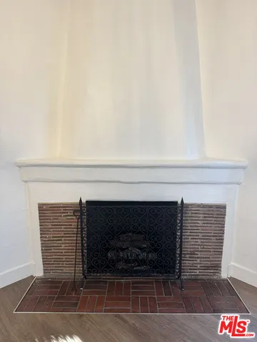 $3,850 | 2715 West 43rd Street, Los Angeles, CA 90008