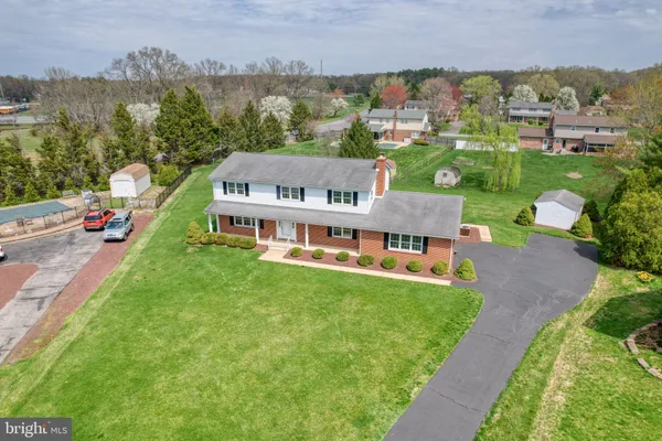 $550,000 | 12 Kimmie Court, Bear, DE 19701