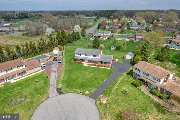 $550,000 | 12 Kimmie Court, Bear, DE 19701