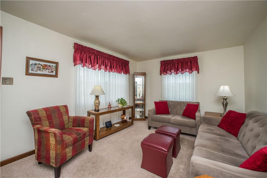 3540 Middleboro Road Pittsburgh, PA 15234 - Photo 3 of 24 Gallery Image 3