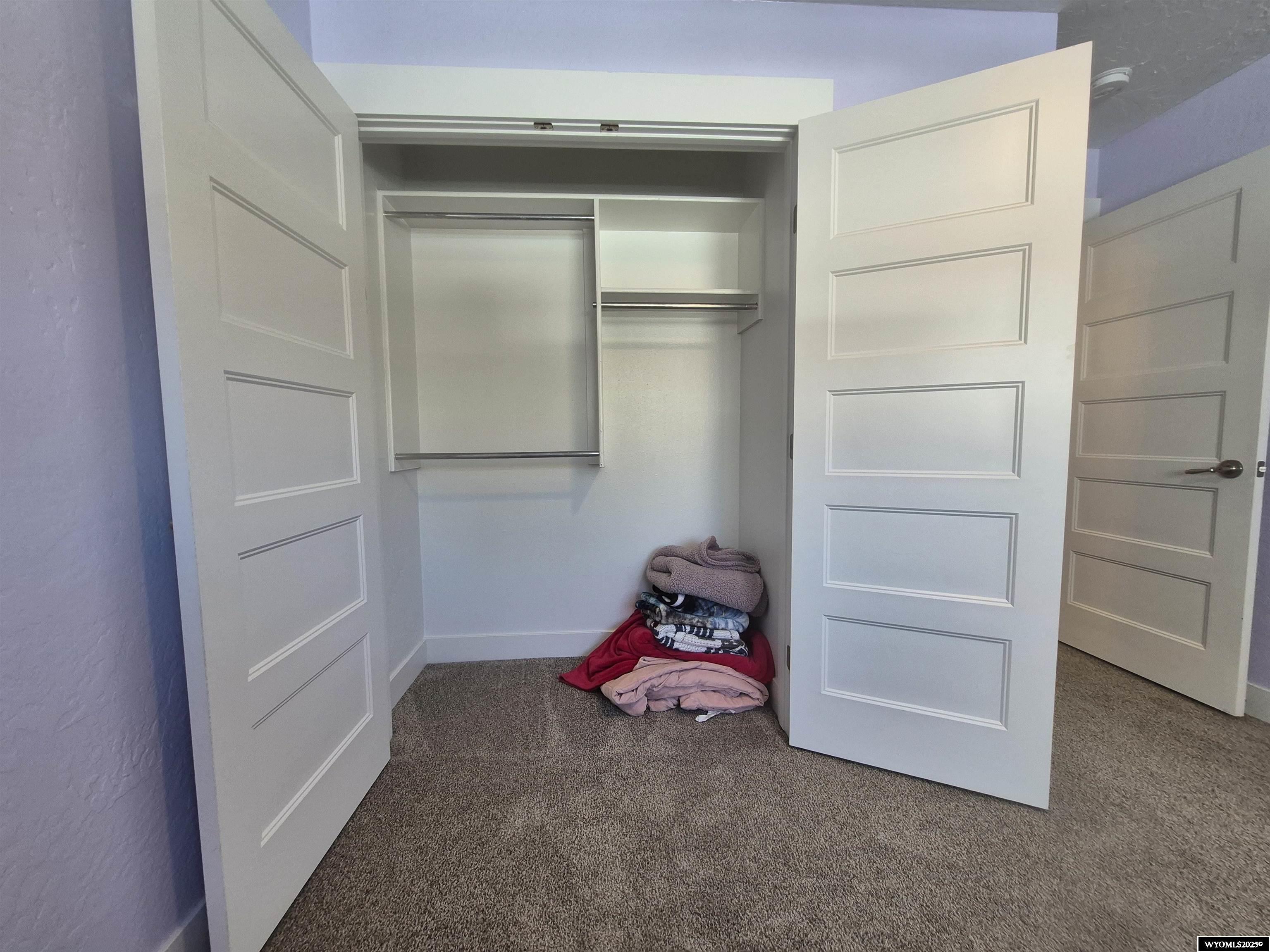 2304 Sierra Road Rock Springs, WY 82901 - Photo 13 of 38