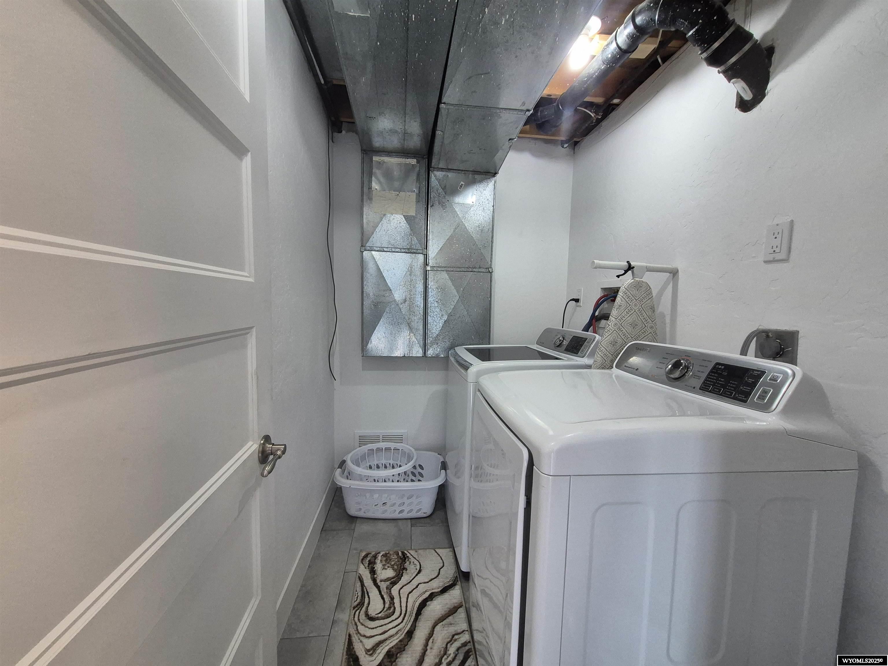 2304 Sierra Road Rock Springs, WY 82901 - Photo 25 of 38