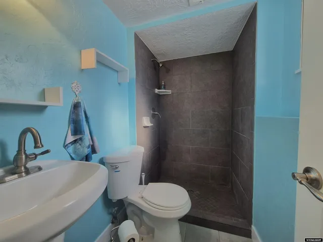 $377,000 | 2304 Sierra Road, Rock Springs, WY 82901