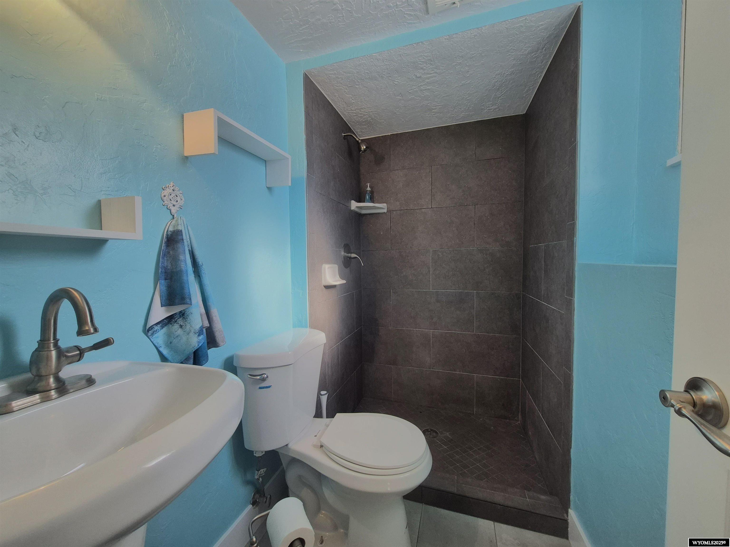 2304 Sierra Road Rock Springs, WY 82901 - Photo 29 of 38