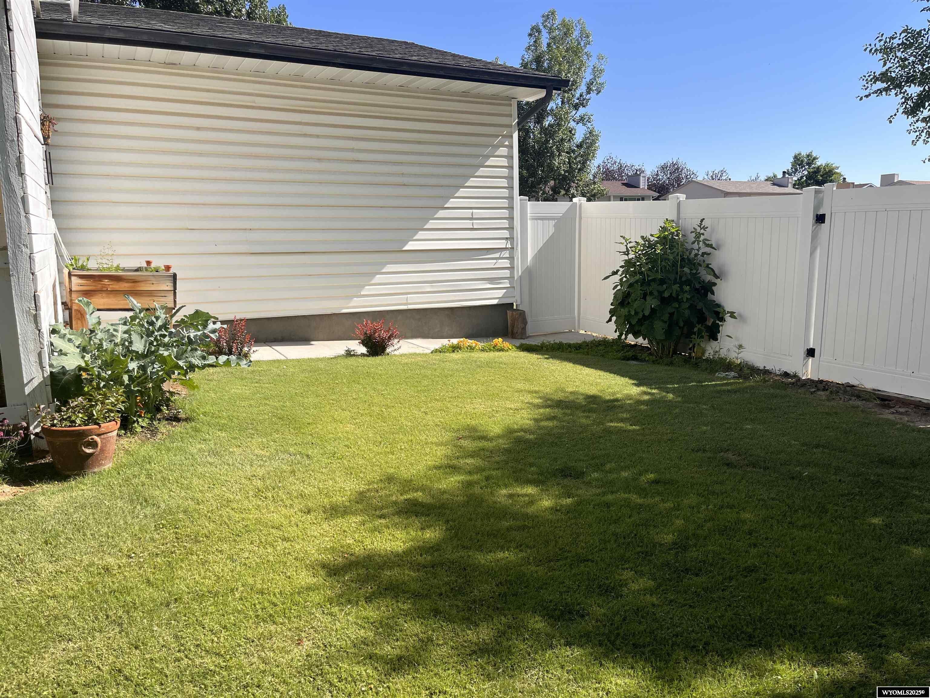 2304 Sierra Road Rock Springs, WY 82901 - Photo 38 of 38