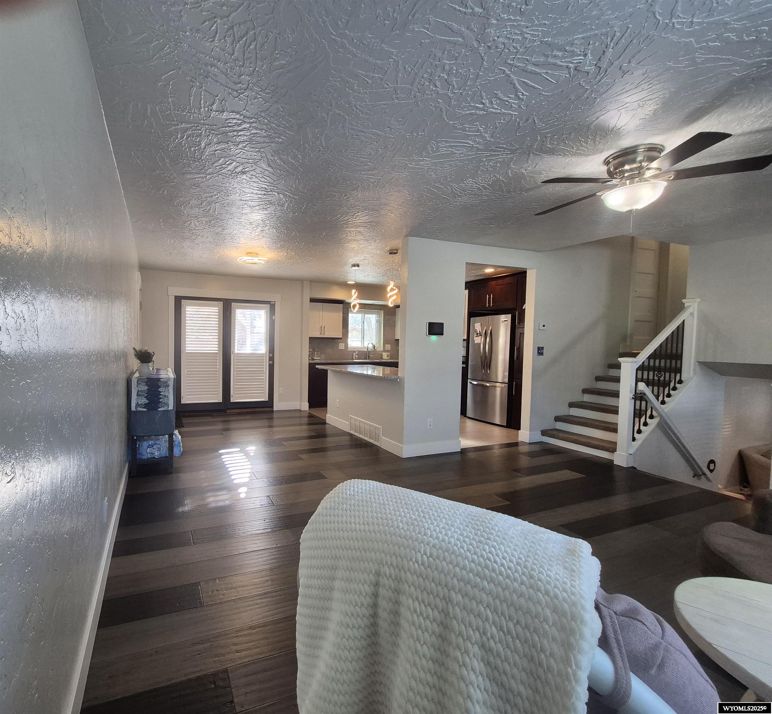 2304 Sierra Road Rock Springs, WY 82901 - Photo 5 of 38