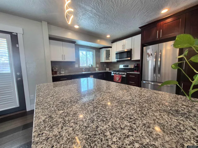 $377,000 | 2304 Sierra Road, Rock Springs, WY 82901