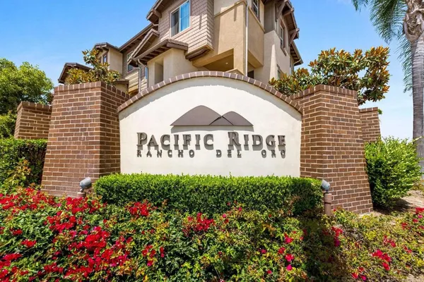 $795,500 | 1175 Via Lucero, Oceanside, CA 92056