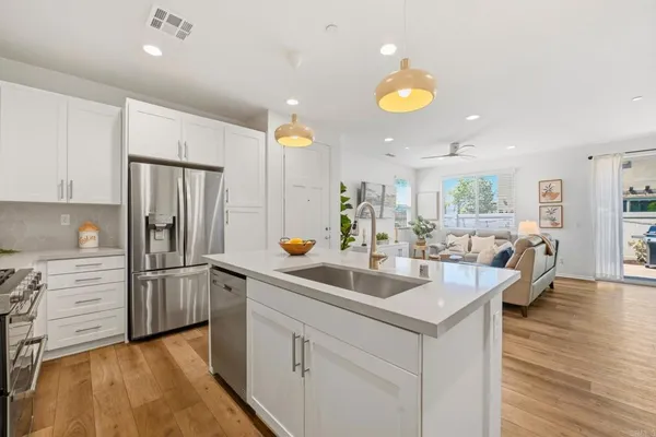 $795,500 | 1175 Via Lucero, Oceanside, CA 92056