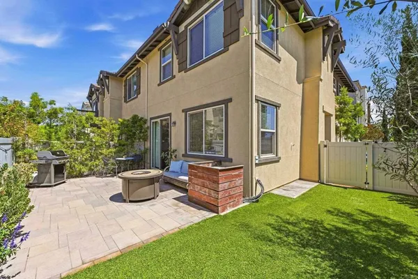 $795,500 | 1175 Via Lucero, Oceanside, CA 92056