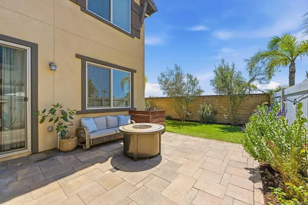 $795,500 | 1175 Via Lucero, Oceanside, CA 92056